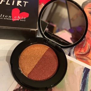 Molten Chic eyeshadow